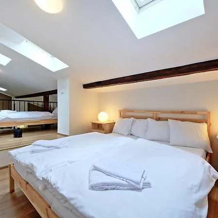 Apartament Nabo