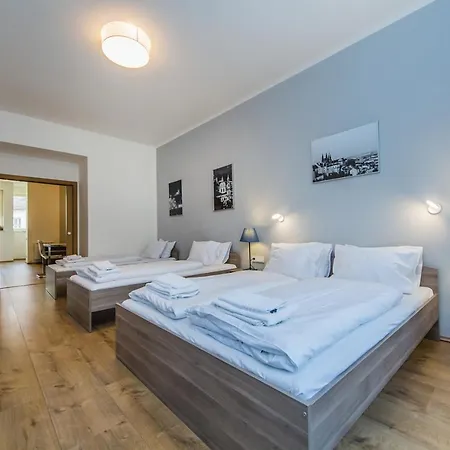 Apartament Nabo *